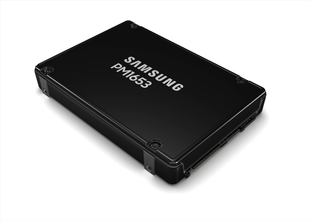 2,5" 15.36TB SAMSUNG SSD SAS PM1653 read/write:4200/3700,IOPS:800T/140T