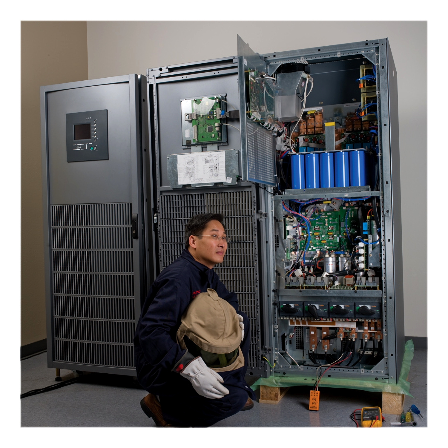APC Start-UP Service - installation/ko