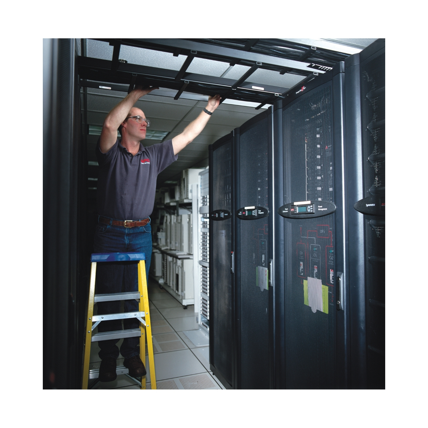 APC 1 Year On-Site Warranty Ext for 1 Easy UPS 3M 160 - 200kVA UPS