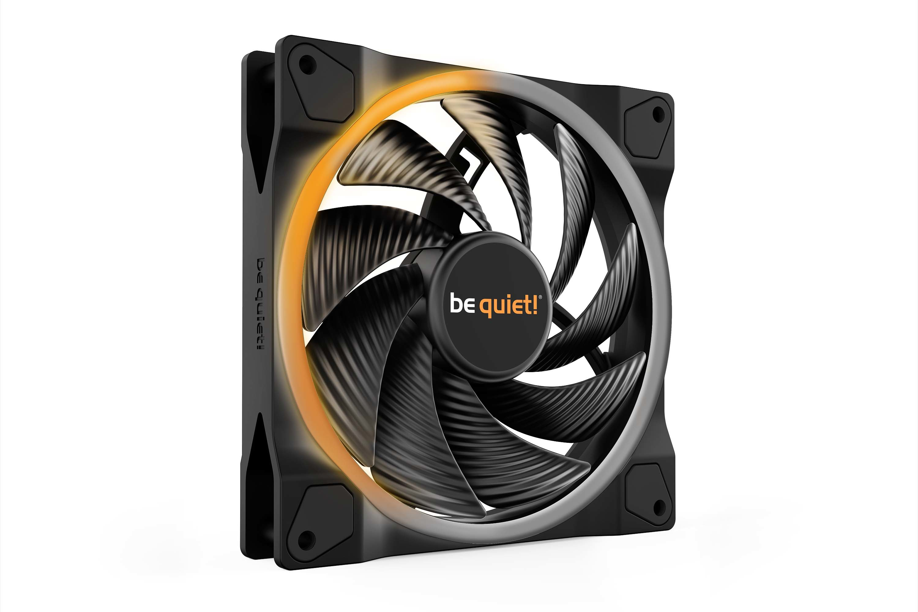be quiet! LIGHT WINGS 140mm PWM high-speed