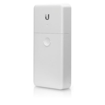 Ubiquiti NanoSwitch Outdoor 4-Port PoE Passthrough Switch