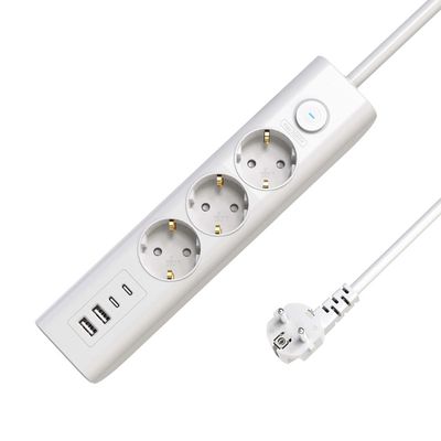 MicroConnect 3-way USB Schuko Power Strip  on/off switch 1.5M, White